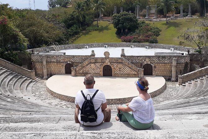 Private Roundtrip Transfer From Punta Cana Airport to Hotels -(Not Uvero Alto) - Private Driver Available at Airport