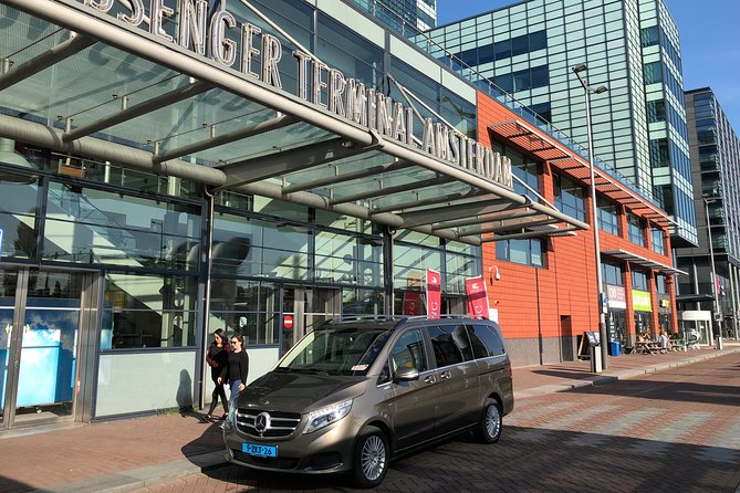 Private Roundtrip Transfer Schiphol Airport to Amsterdam - Hassle-free Service Booking