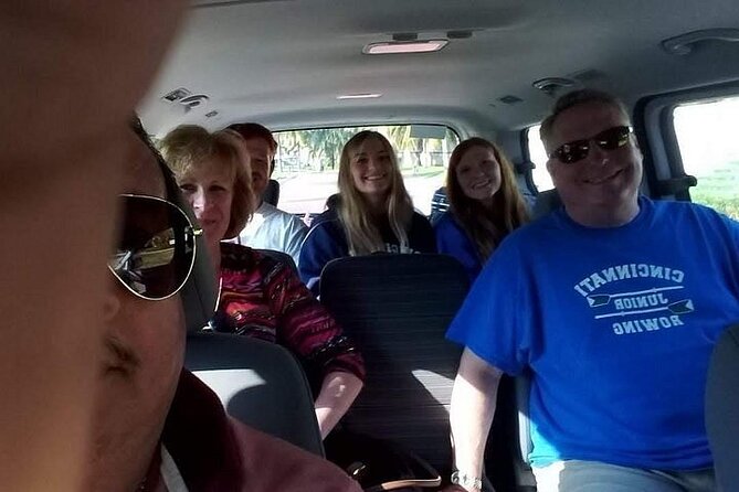 Private Roundtrip Transportation to Cancun - Start Time and End Point