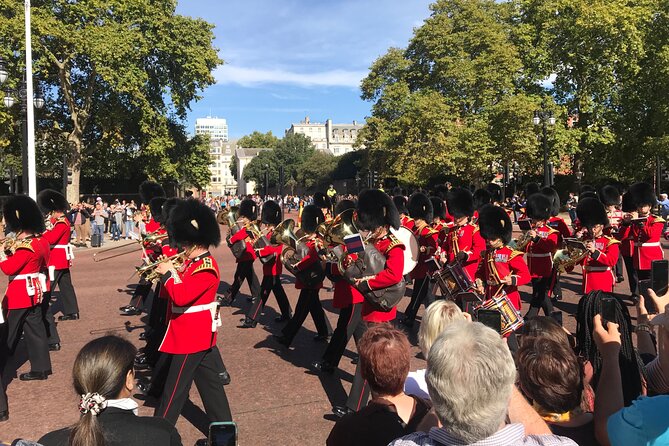 Private Royal London Taxi Tour With the Changing of the Guards - Directions and Booking Info