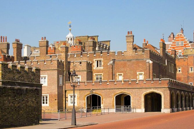 Private Royal Tour of London Including the Crowns Landmarks With Local Guide - Booking Through Viator