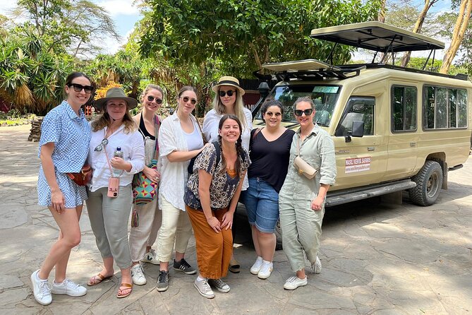 Private Safari Nairobi National Park in 4*4 Landcruiser - Meeting Point and End Location