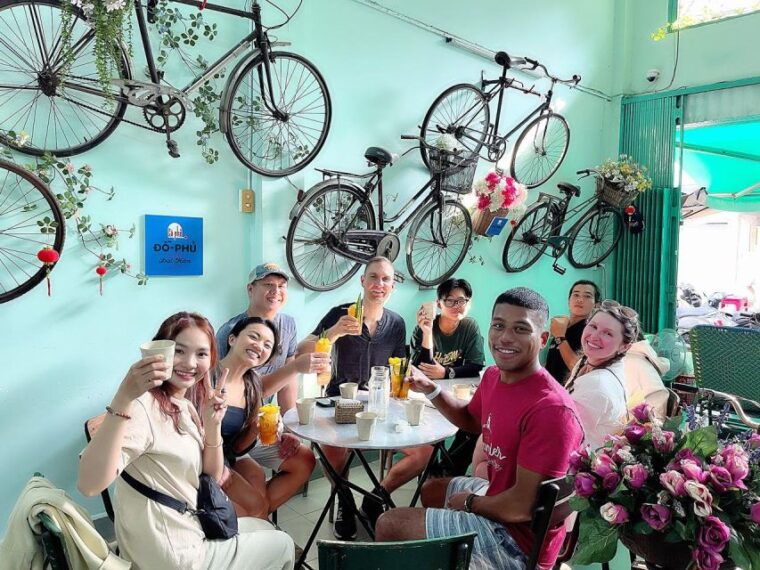 Private Saigon History, Hidden Gems-Scooter Sightseeing Tour - Local Experiences