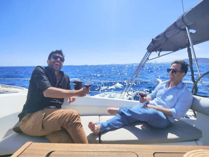Private Sailboat Barcelona Luxury Boat + Aperitifs & Drinks - FAQ