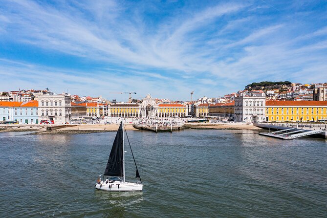 Private Sailboat Tour in Lisbon - Date and Time