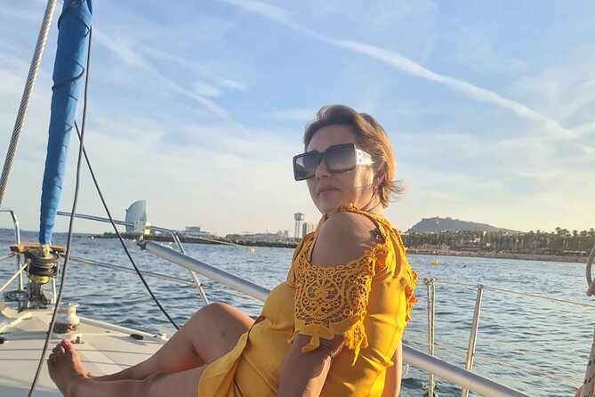 Private Sailboat Trip With Drink and Snack - Additional Tips and Policies