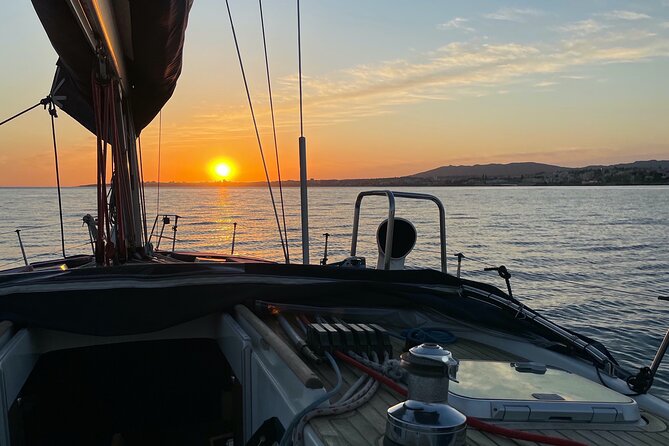 Private Sailing and Premium Wine Tasting Tour - Amenities and Accessibility