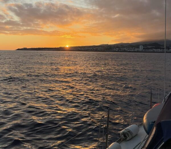 Private Sailing Sunset Tour PDL - Customer Reviews