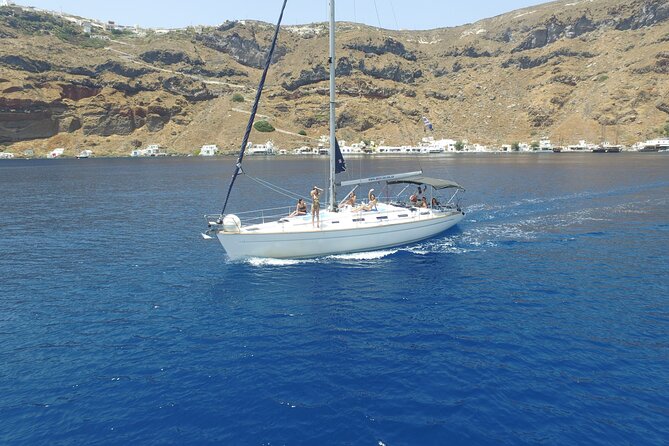 Private Sailing & Wine Tasting on a Sailboat With a Sommelier - Expert Wine Tasting With a Sommelier