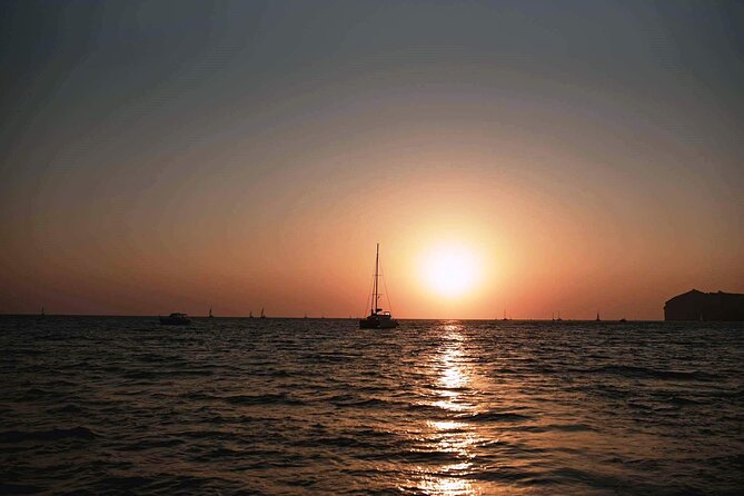 Private Sailing & Wine Tasting on a Sailboat With a Sommelier - Private and Exclusive Sailing Charter