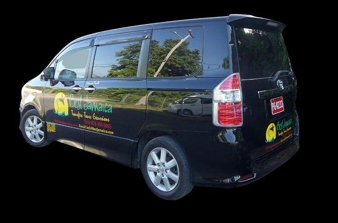 Private Sangster Airport Transfer to Jamaica Inn Ocho Rios - Deep Dive into the Journey