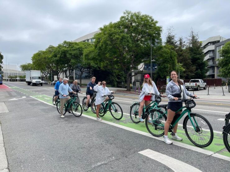 Private Santa Monica and Venice Beach Bike Tour - Duration and Starting Point
