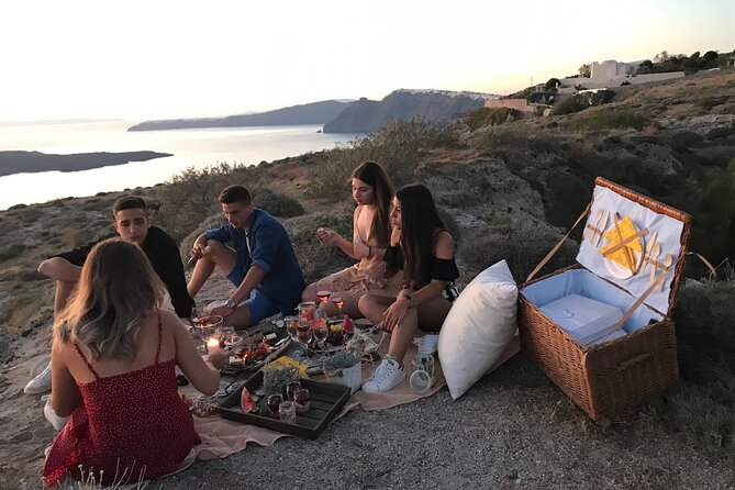Private Santorini Sunset Picnic Experience - Reviews and Ratings