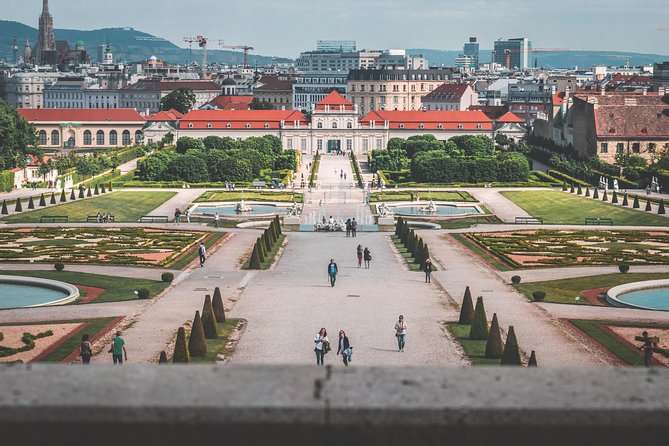 Private Scenic Transfer From Munich to Vienna With 4h of Sightseeing - Additional Information