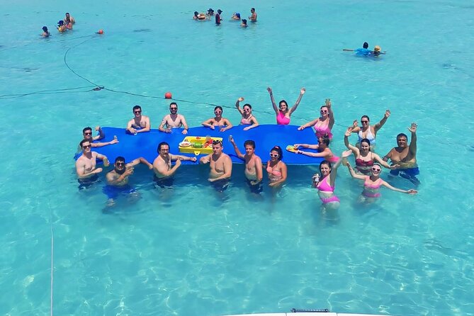 Private Sea Ray 51 Flybridge Yacht Cancun up to 18 Pax - Questions and Help