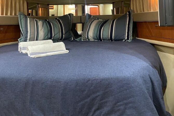 Private Sea Ray 51 Flybridge Yacht Cancun up to 18 Pax - Directions