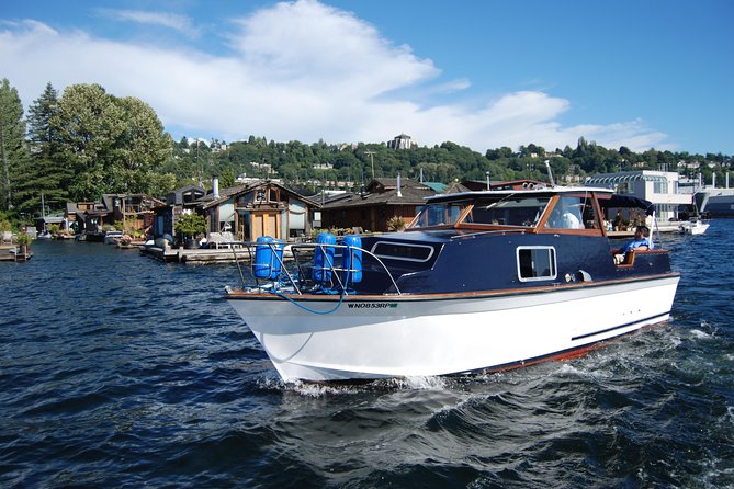 Private Seattle Sightseeing and Cocktail Cruise - Inclusions and Amenities