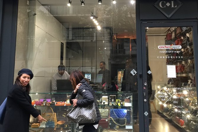 Private Second-Hand Luxury Shopping Tour in Paris - Finding Hidden Gem Boutiques in Paris