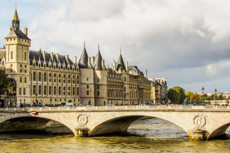 Private Secrets of Paris Bike Tour - The Unique Tour Experience