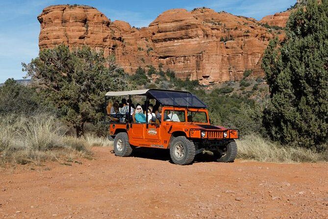 PRIVATE Sedona Jeep Tour 4X4 Hummer On-Road - Sedona Highlights - Introduction to the Sedona Highlights Private Hummer Tour