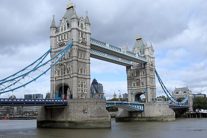 Private Self-Guided Audio City-Tour in London - Meeting Point