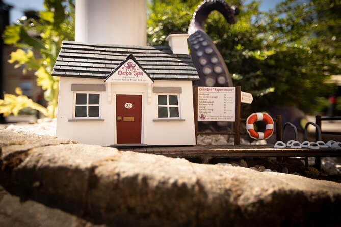 Private Self-Guided Dinky Door Hunt in Cambridge - Dinky Door Locations and Coordinates