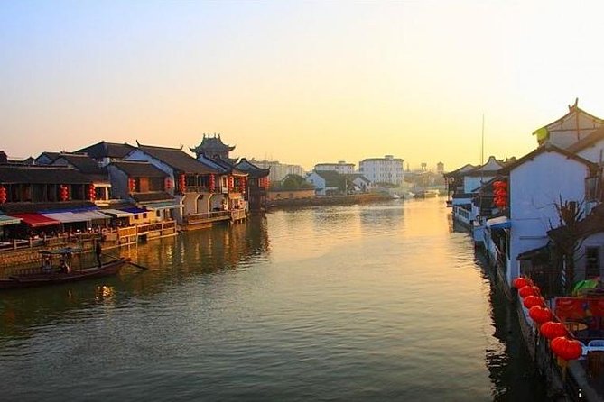 Private Shanghai Day Tour of Zhujiajiao Water Town,Yu Garden and Bund - Tour Accessibility