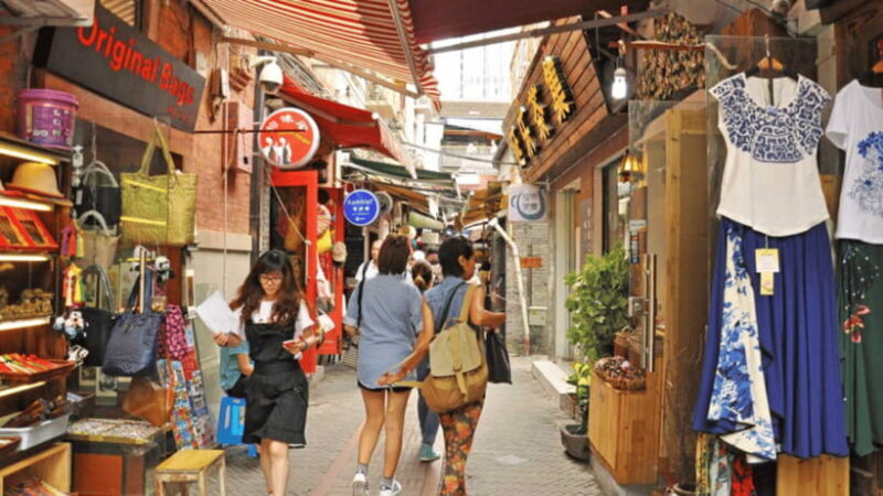 Private Shanghai Shopping Tour with Local Shopping Guru - FAQ