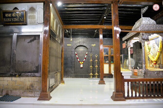 Private Shirdi with 3 Jyotirlinga Darshan Tour from Mumbai - FAQ