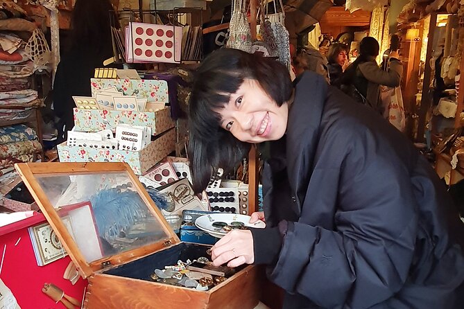 Private Shopping Tour at the Paris Antique Flea Market - Reviews