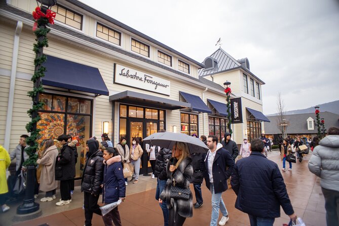 Private Shopping Tour From NYC to Woodbury Common Premium Outlets - Pricing and Booking