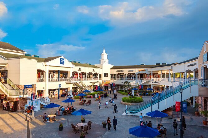 Private Shopping Tour from Osaka hotels to Rinku Premium Outlets - Frequently Asked Questions