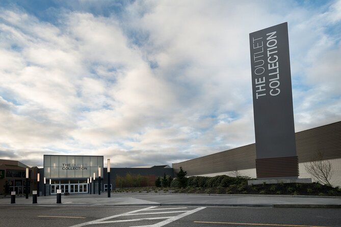 Private Shopping Tour From Seattle Hotels to the Outlet Seattle - Booking Information