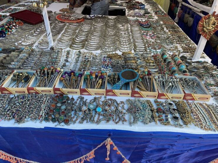 Private Shopping Tour in New Delhi - Experience Highlights