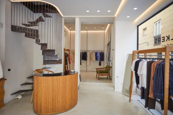 Private Shopping-Tour With Our Stylist at Walkers Appeal - Complimentary Services