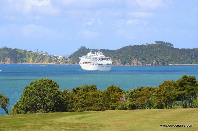 Private Shore Excursion: Bay of Islands Tour With Wine Tasting - Tour Details