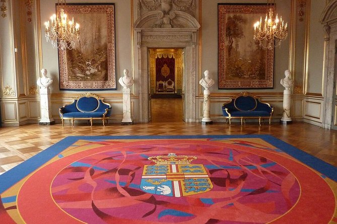 Private Shore Excursion: Copenhagen City Tour and Visit Christiansborg Palace - Common Questions