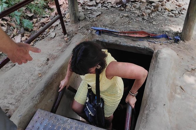 Private Shore Excursion: Cu Chi Tunnels & Ho Chi Minh City From Phu My Port - Cu Chi Tunnels Exploration