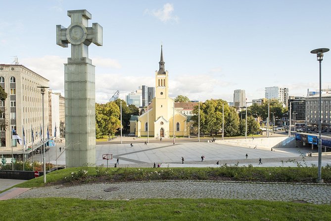 Private Shore Excursion: Panoramic Tour of Tallinn - The Sum Up