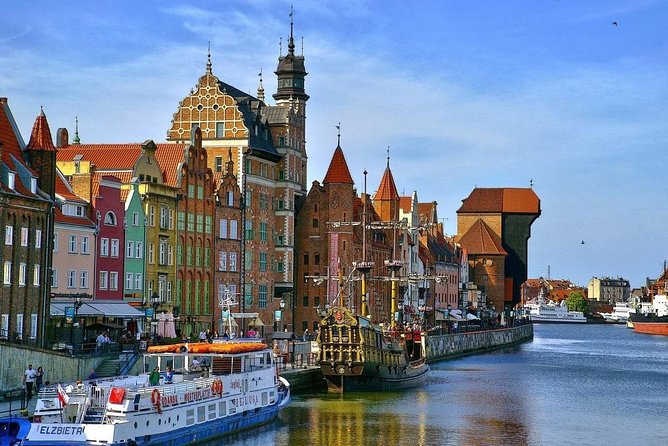 Private Shore Excursion: Tour of Gdansk and Visit Stutthof Concentration Camp - Pickup Information