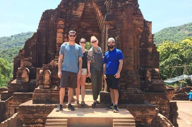 Private Shore Excursions From Chan May Port to My Son Holyland & Hoi an City - Pick-up Instructions and Signage