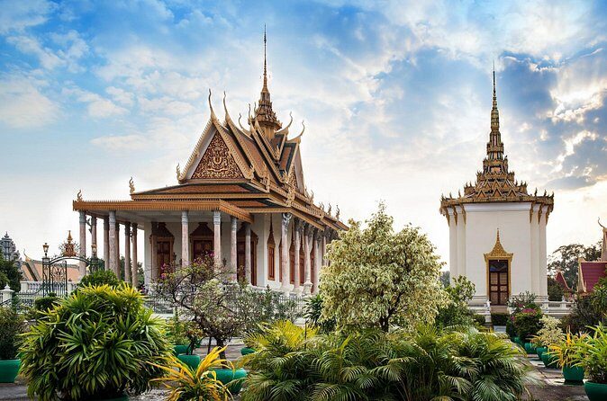 Private Shore Tour: Discover Phnom Penh's Historical Gems - The Bottom Line