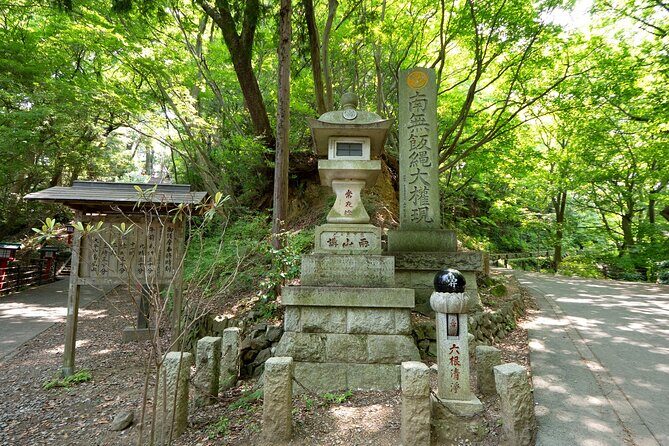 Private Shore Tour: Otaru Highlights & Scenic Blue Cave Cruise - Who Is This Tour Best For?