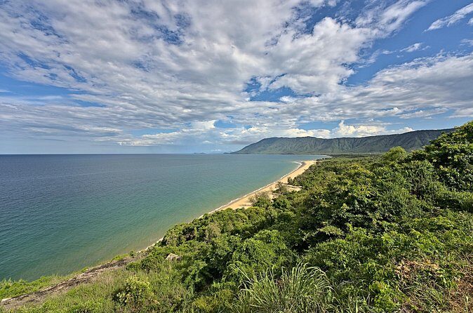 Private Shore Tour: Seafood Sail Cruise Port Douglas - The Sum Up