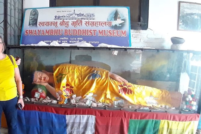 Private Short Hiking Trip to Syambhunath Stupa From Thamel - Reviews