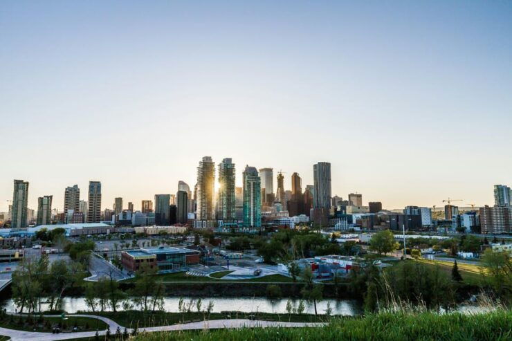 Private Shuttle: Airport/Calgary to Canmore/Banff Transfers - Good To Know