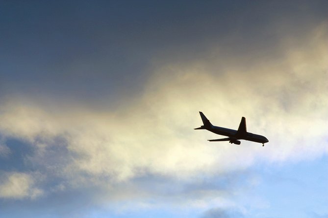 Private Shuttle From Barranquilla Airport to Santa Marta City - Service Details