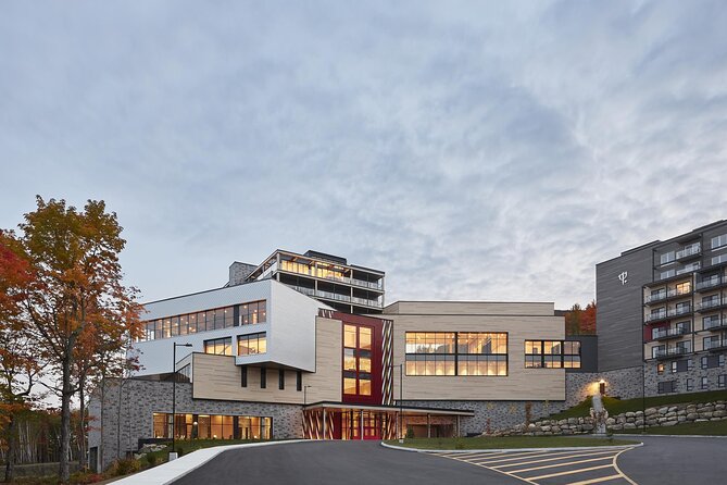 Private Shuttle Quebec City - Manoir Richelieu and Le Massif - Overview