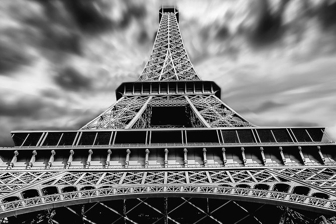 Private Shuttle Roissy Charles De Gaulle to Versailles - Experienced and Professional Drivers