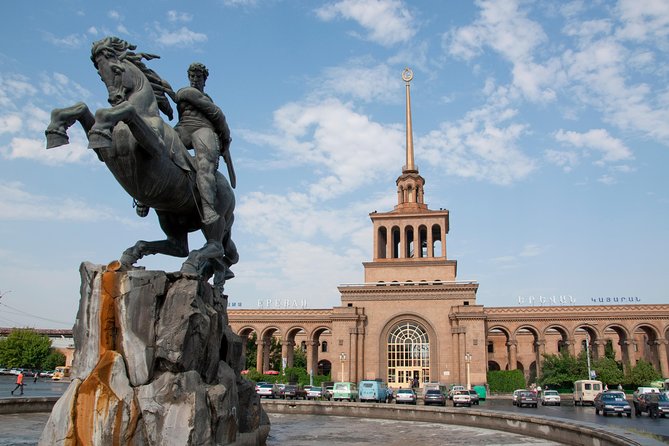 Private Sightseeing and Walking Tour in Yerevan - Booking Information